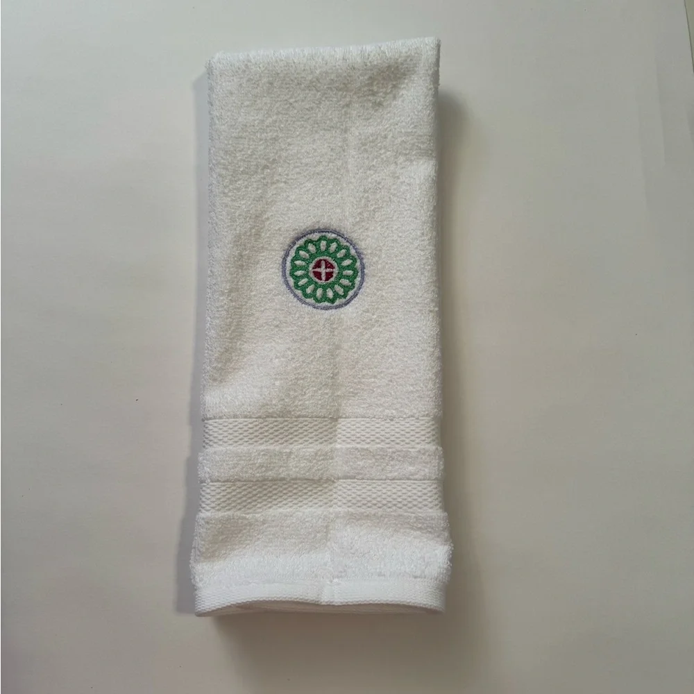 Mahjong One Dot White Embroidered Hand Towel - Hostess Gift 🎁 Mahj decor